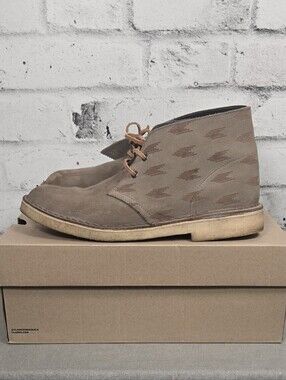 Clarks Originals Desert Boot Taupe Suede Pattern Chukka Boots 9.5
